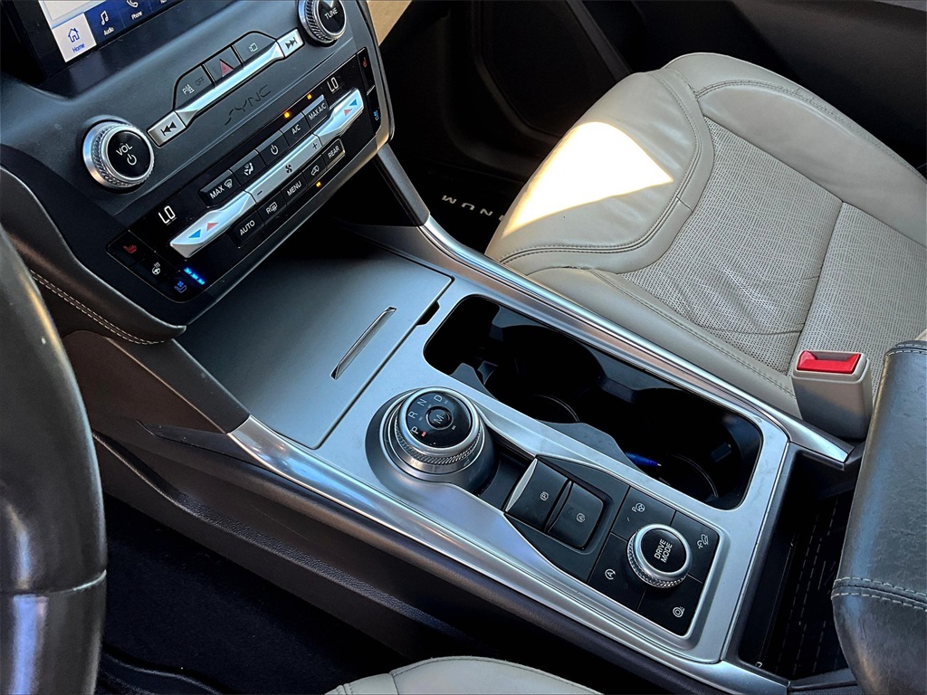 2020 Ford Explorer Platinum - Photo 21