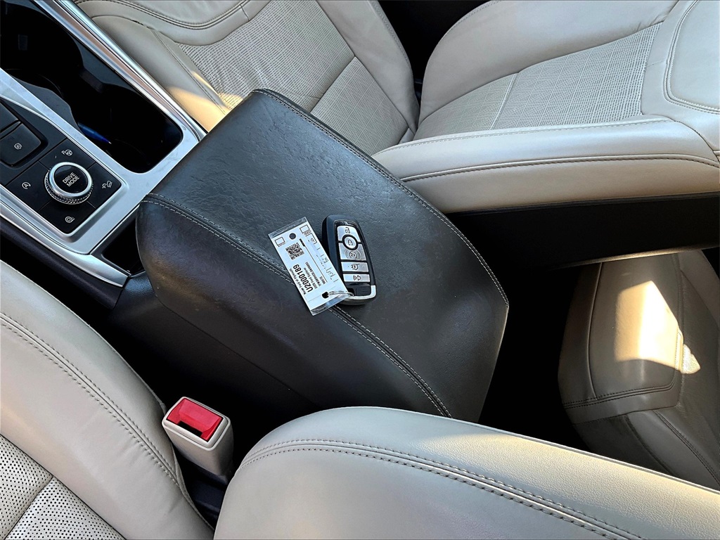 2020 Ford Explorer Platinum - Photo 32