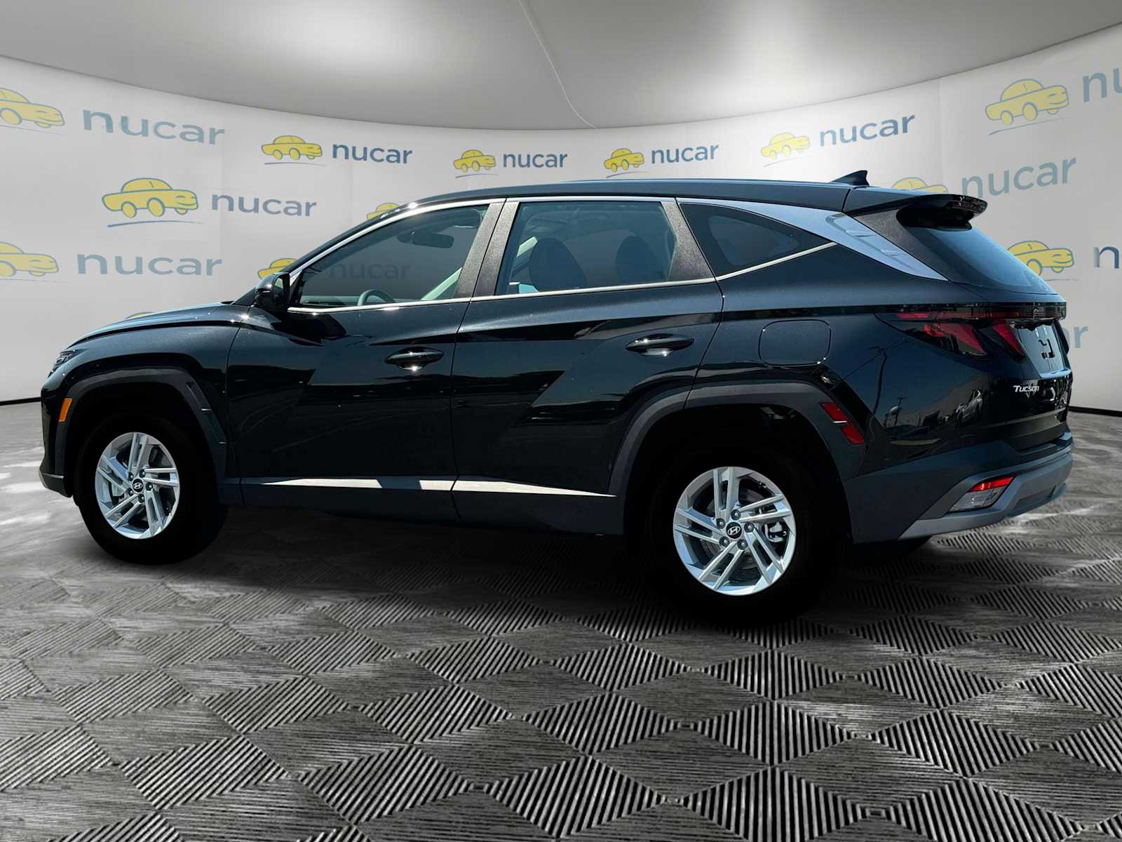 2025 Hyundai Tucson SE - Photo 5