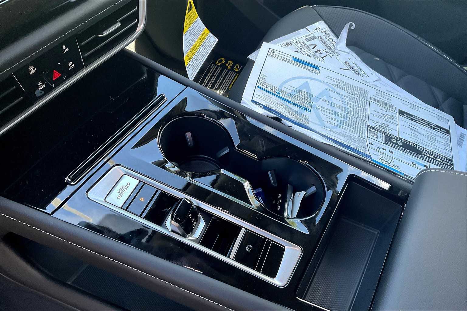 2025 Volkswagen Atlas 2.0T SE w/Technology - Photo 14