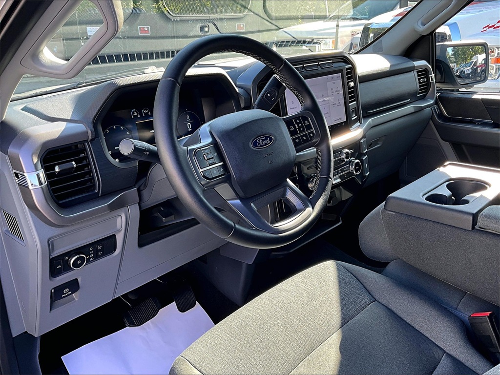 2023 Ford F-150 XL - Photo 14