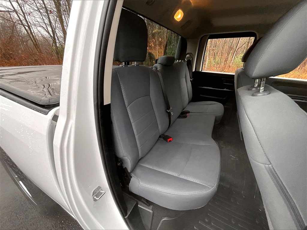 2018 Ram 1500 Express - Photo 18