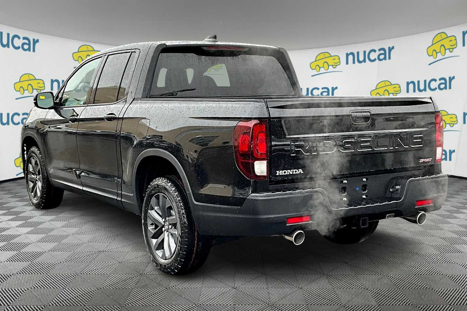 2025 Honda Ridgeline Sport - Photo 5