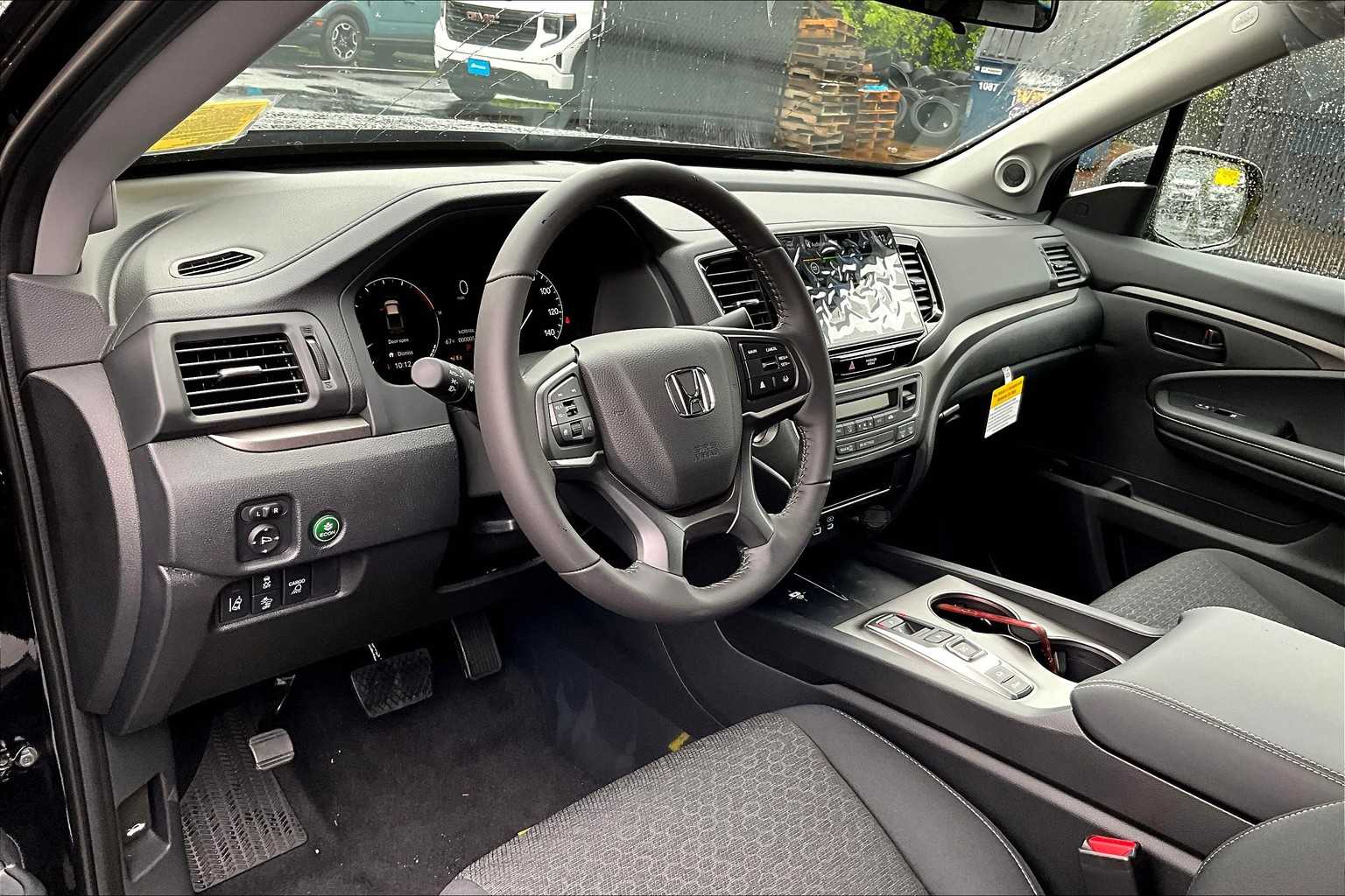 2025 Honda Ridgeline Sport - Photo 9