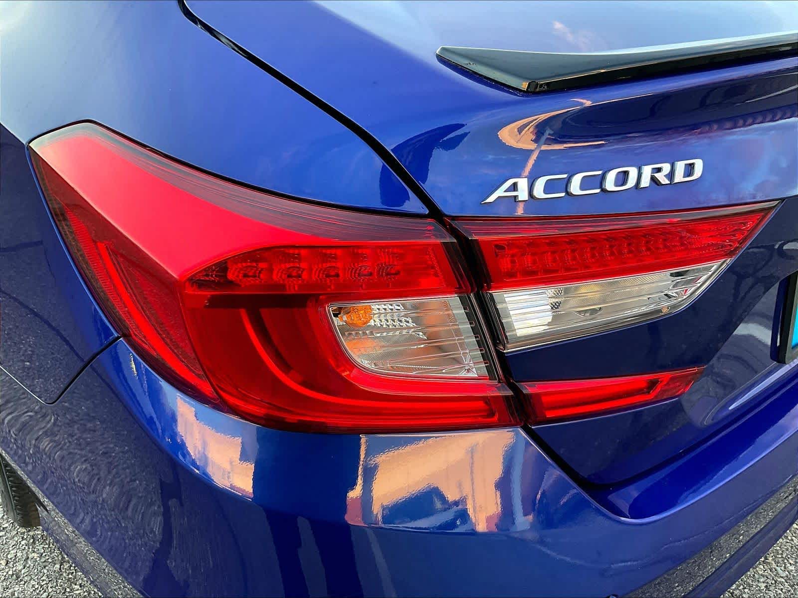 2022 Honda Accord Sport - Photo 30
