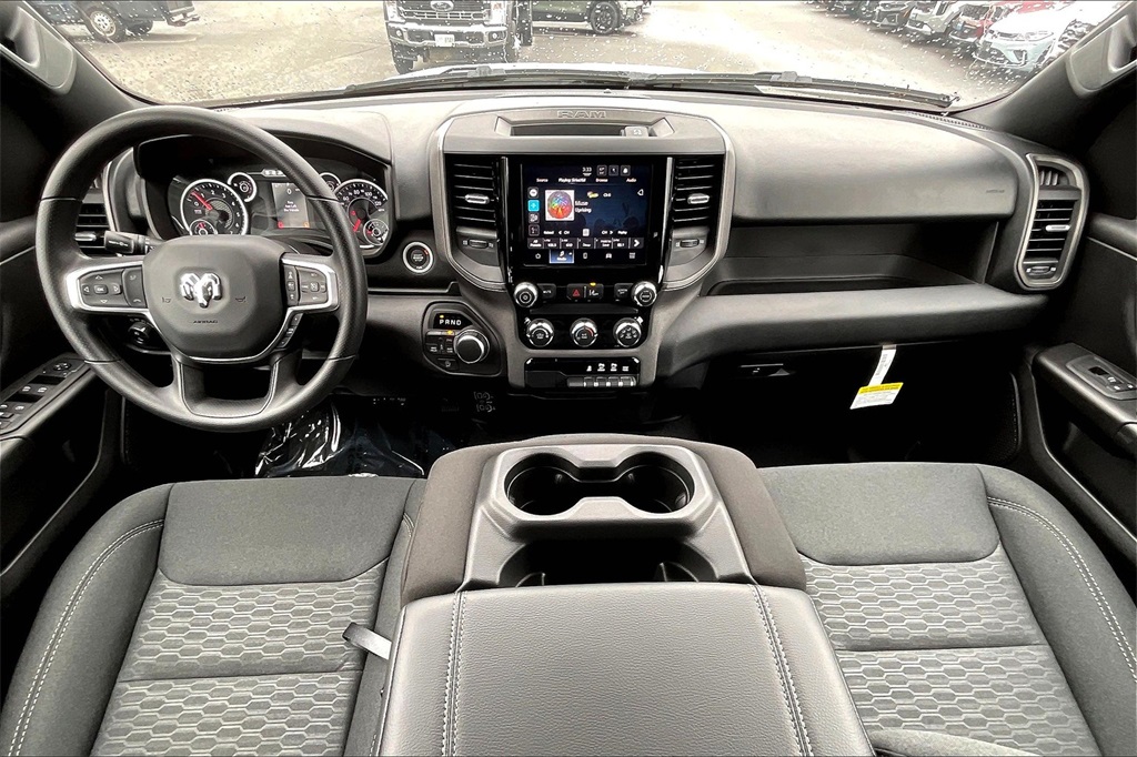 2025 Ram 1500 Tradesman - Photo 12