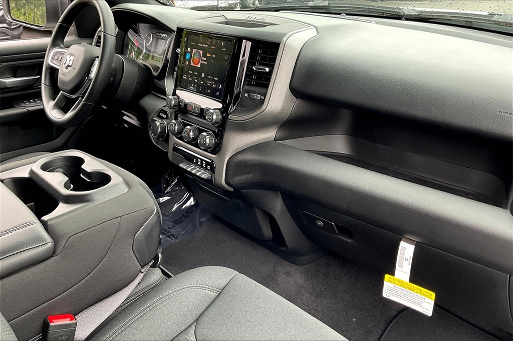 2025 Ram 1500 Tradesman - Photo 10