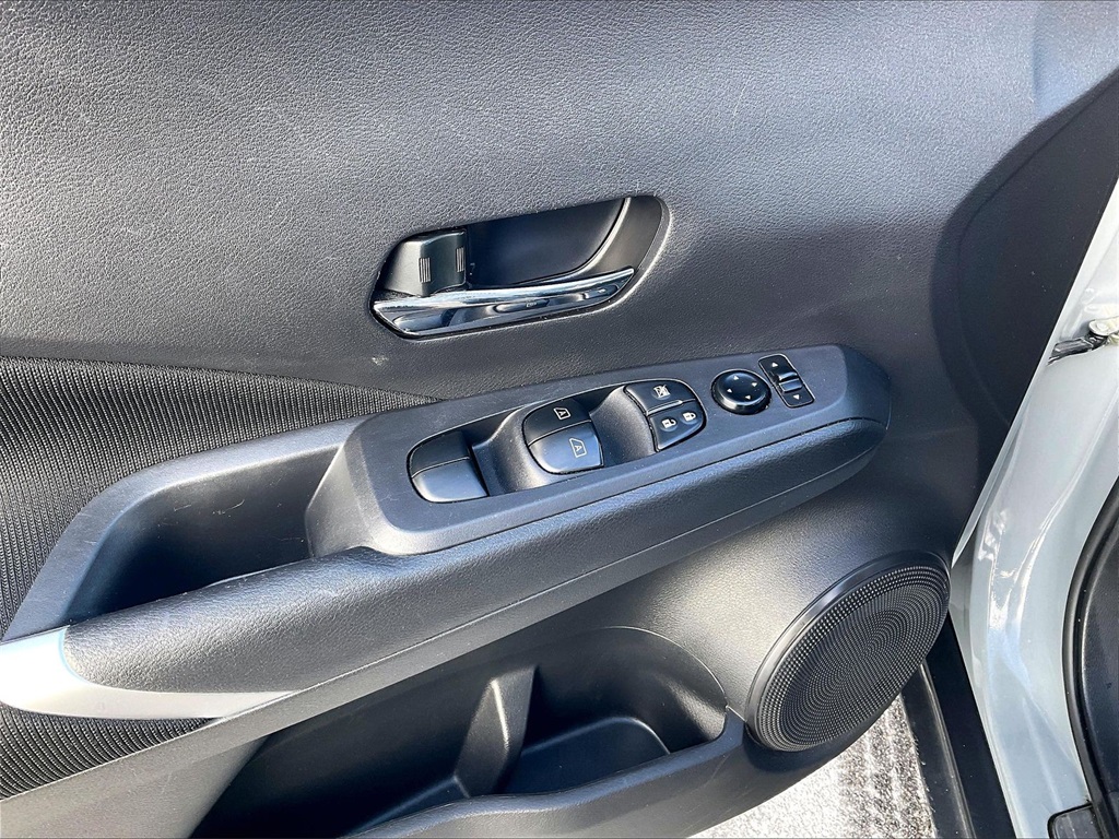 2023 Nissan Kicks SV - Photo 35