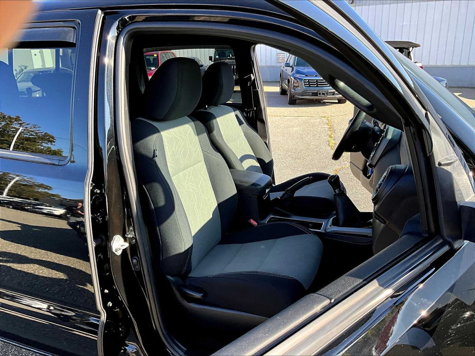 2021 Toyota Tacoma TRD Sport - Photo 11