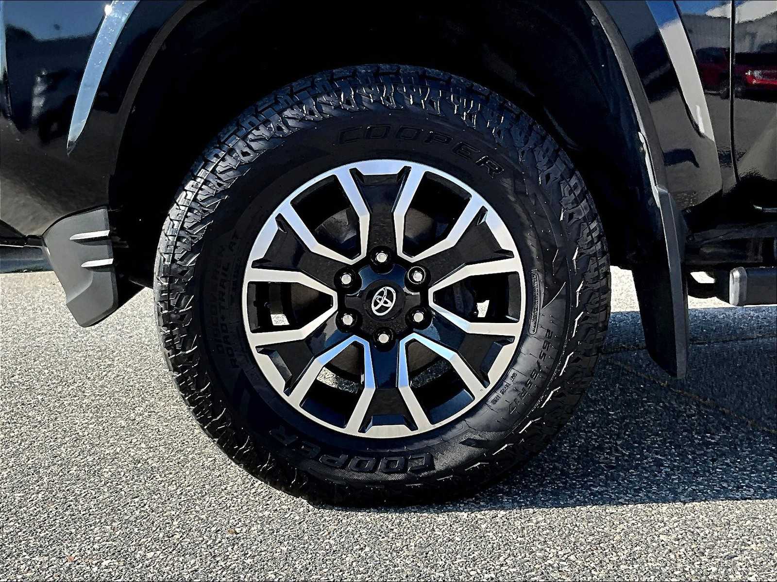 2021 Toyota Tacoma TRD Sport - Photo 7
