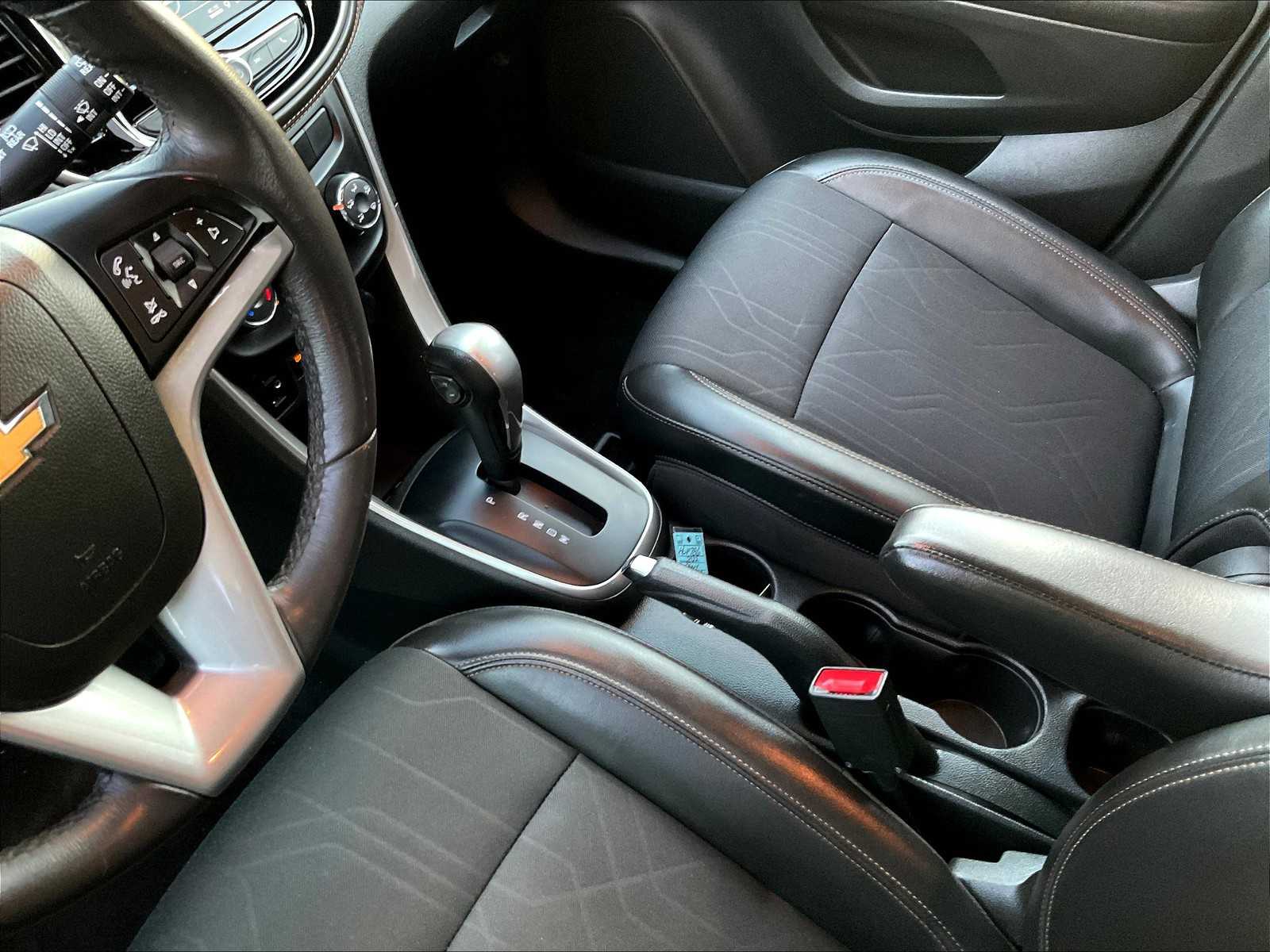 2022 Chevrolet Trax LT - Photo 20