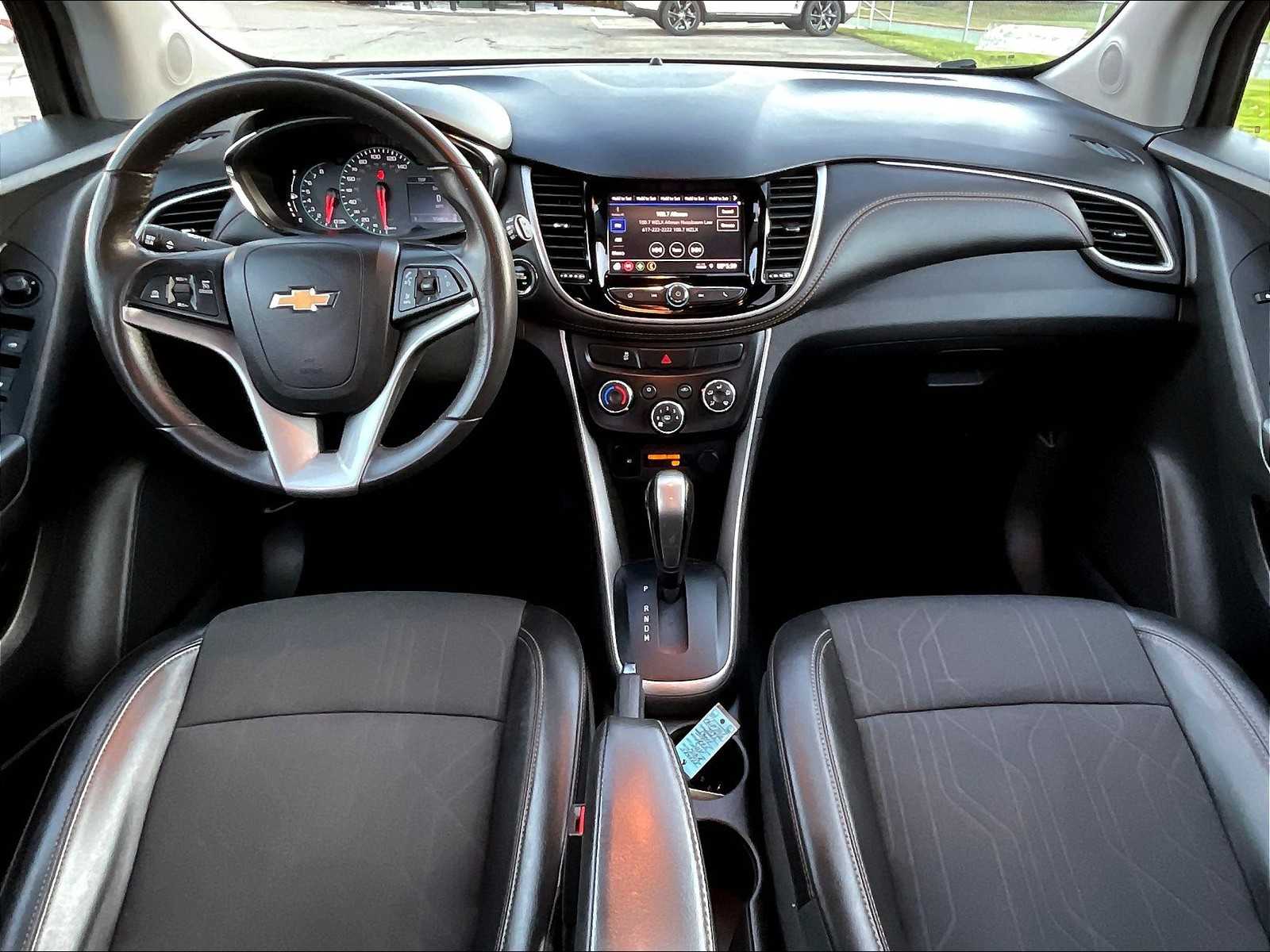 2022 Chevrolet Trax LT - Photo 21