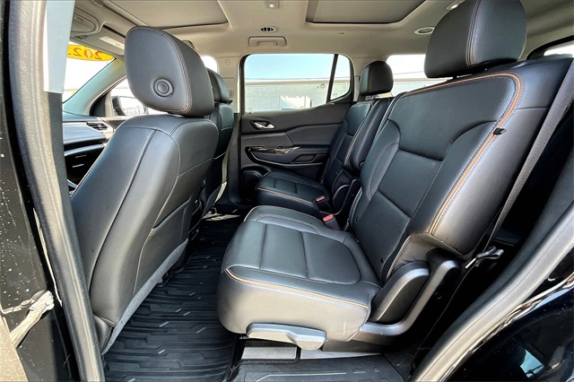 2023 GMC Acadia AT4 - Photo 14