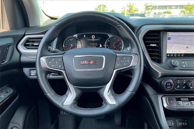 2023 GMC Acadia AT4 - Photo 17