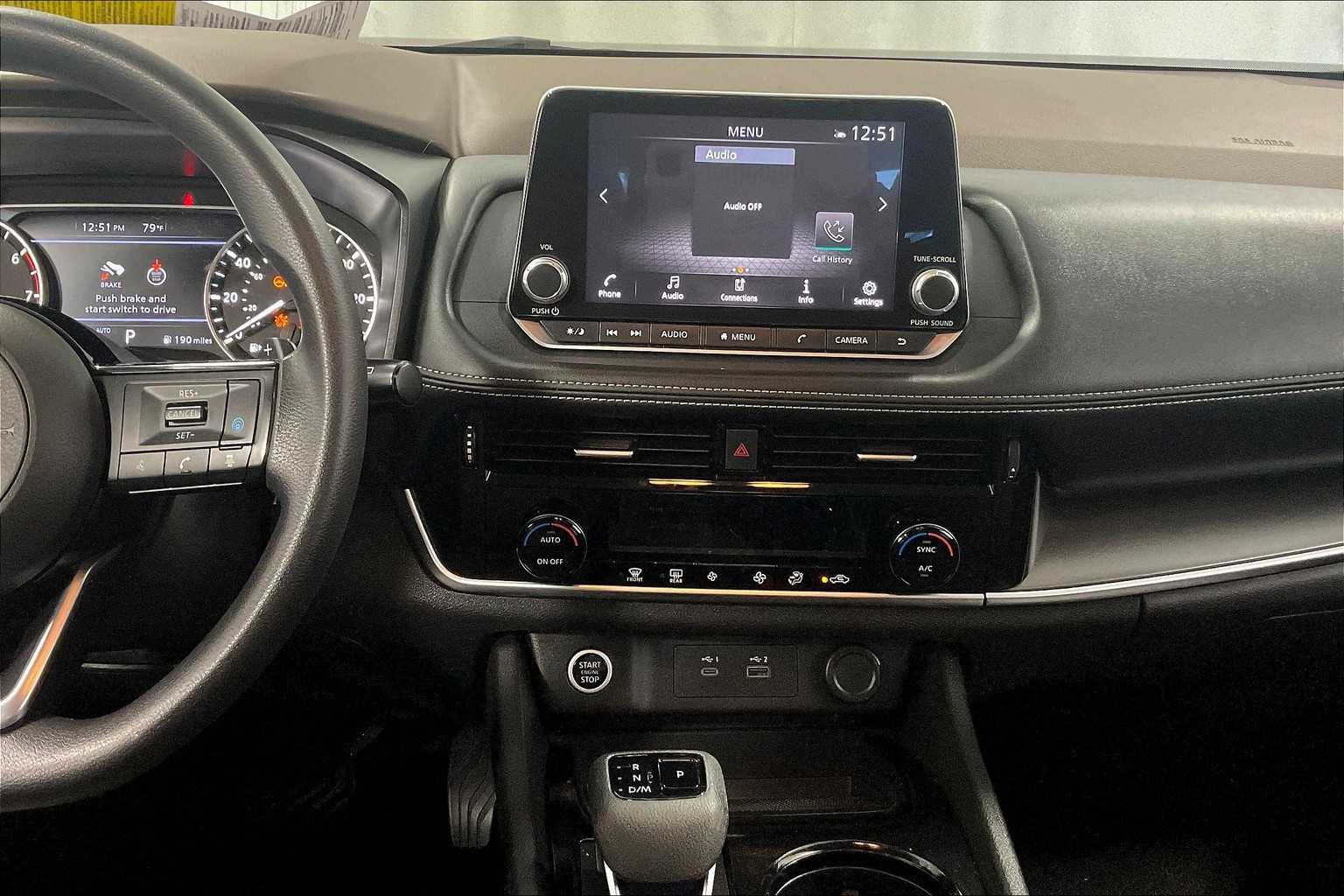 2021 Nissan Rogue SV - Photo 18