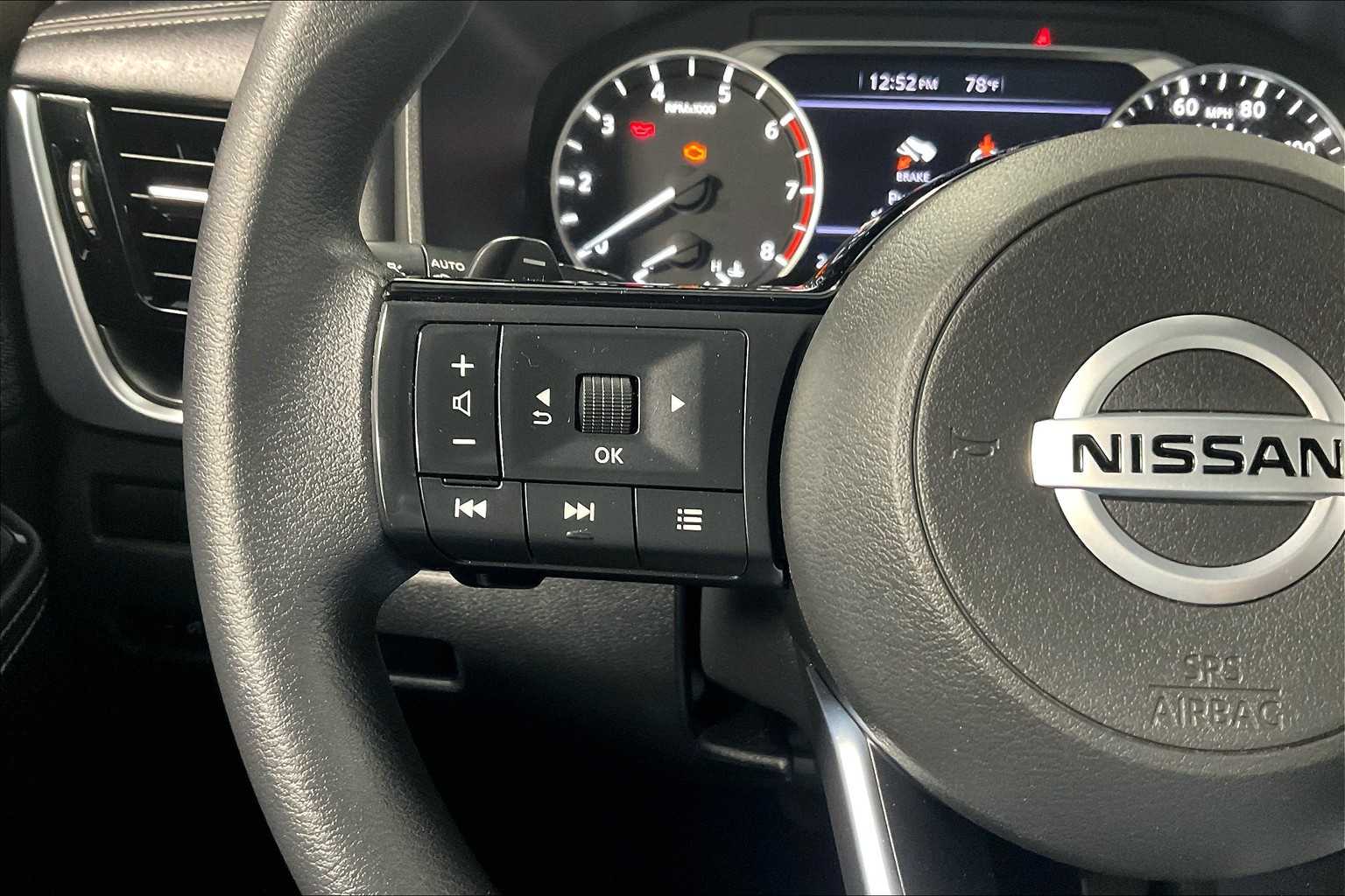 2021 Nissan Rogue SV - Photo 22