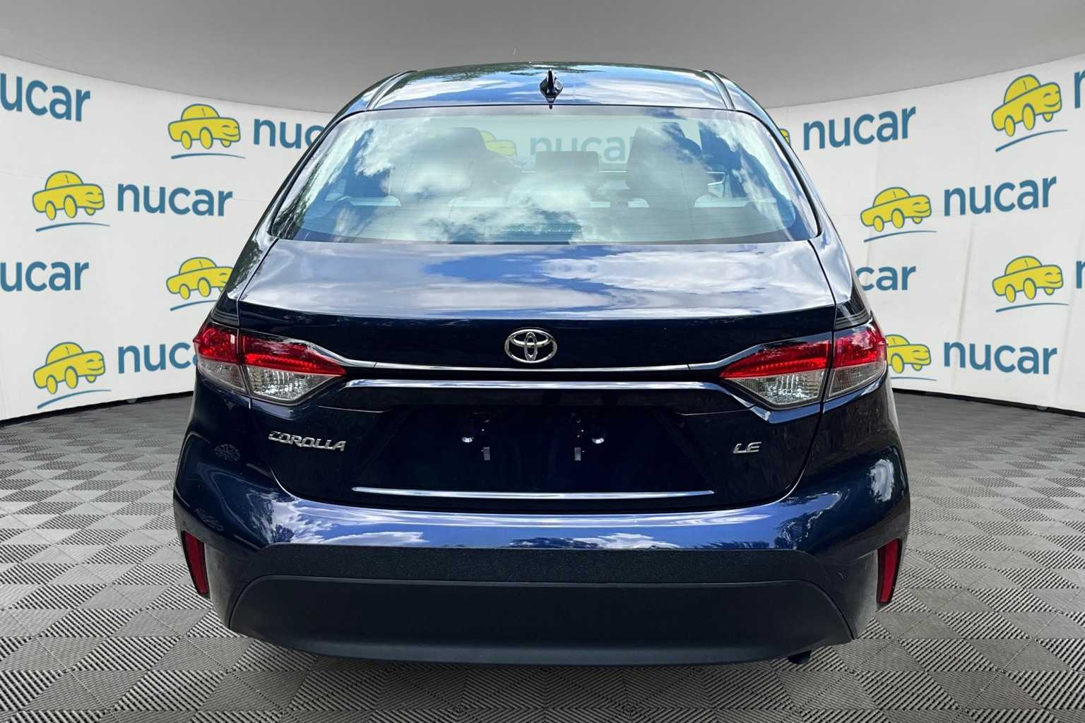 2024 Toyota Corolla LE - Photo 3
