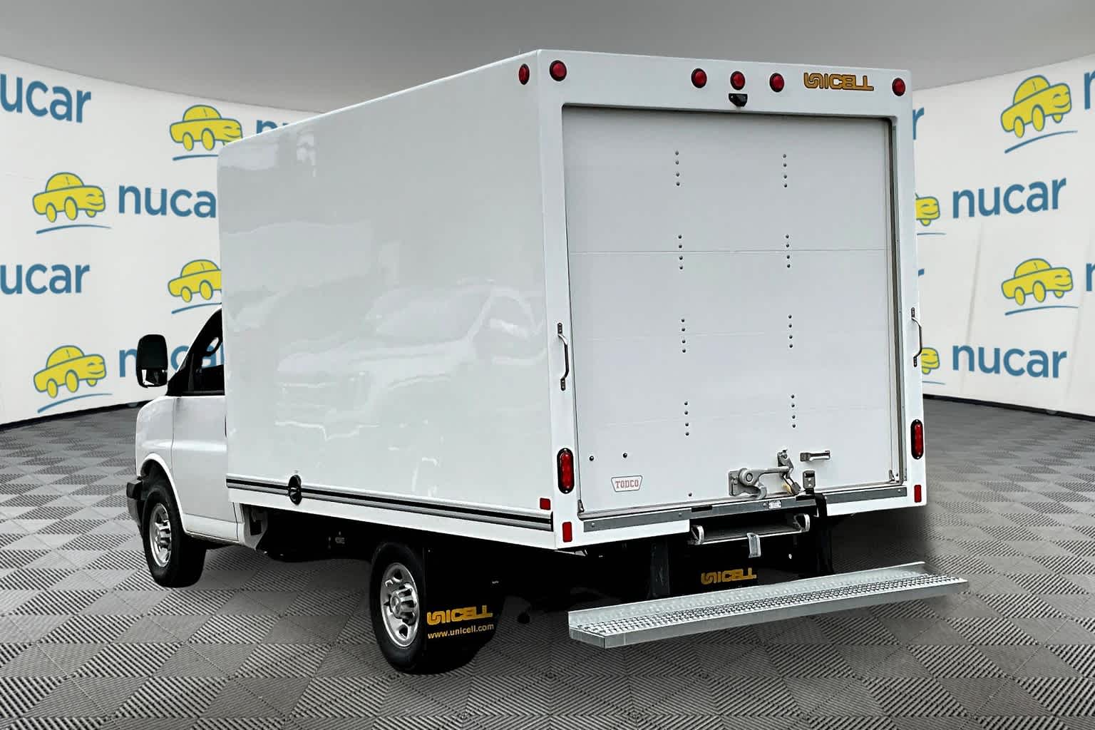 2025 Chevrolet Express  - Photo 5