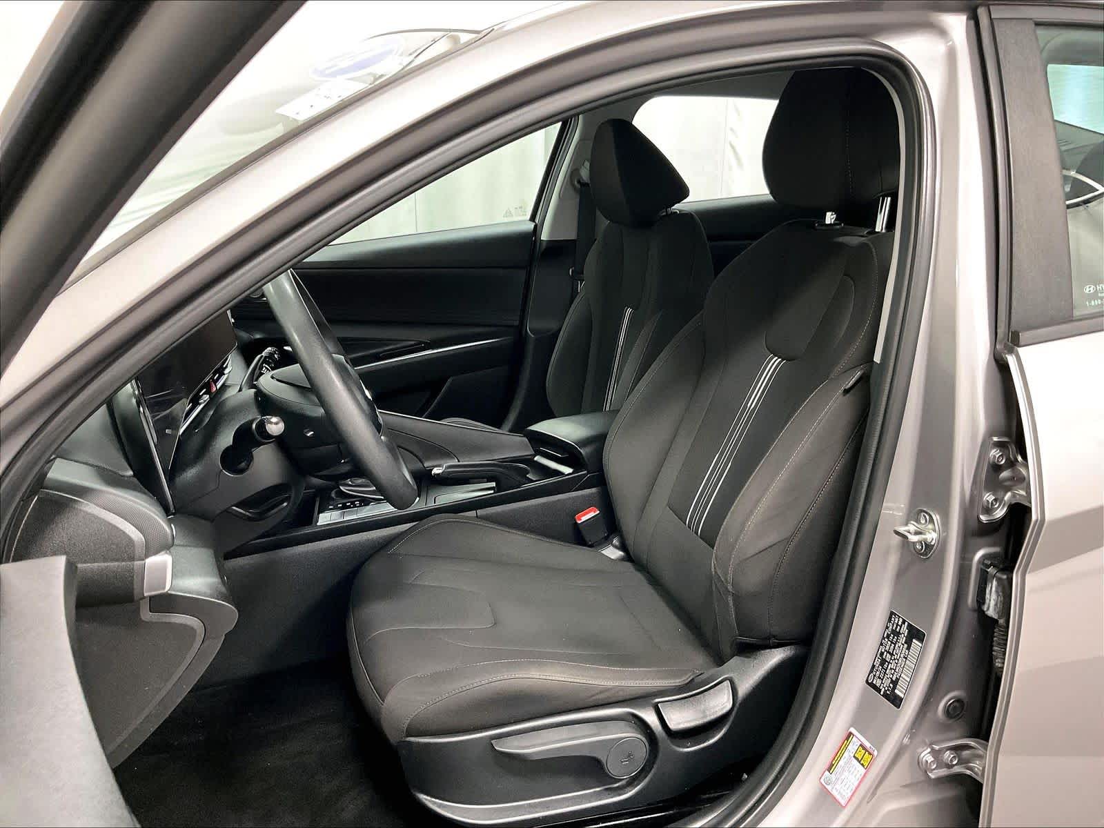 2024 Hyundai Elantra SEL - Photo 10
