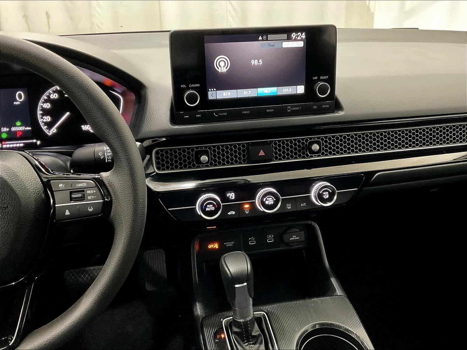 2025 Honda Civic LX - Photo 18
