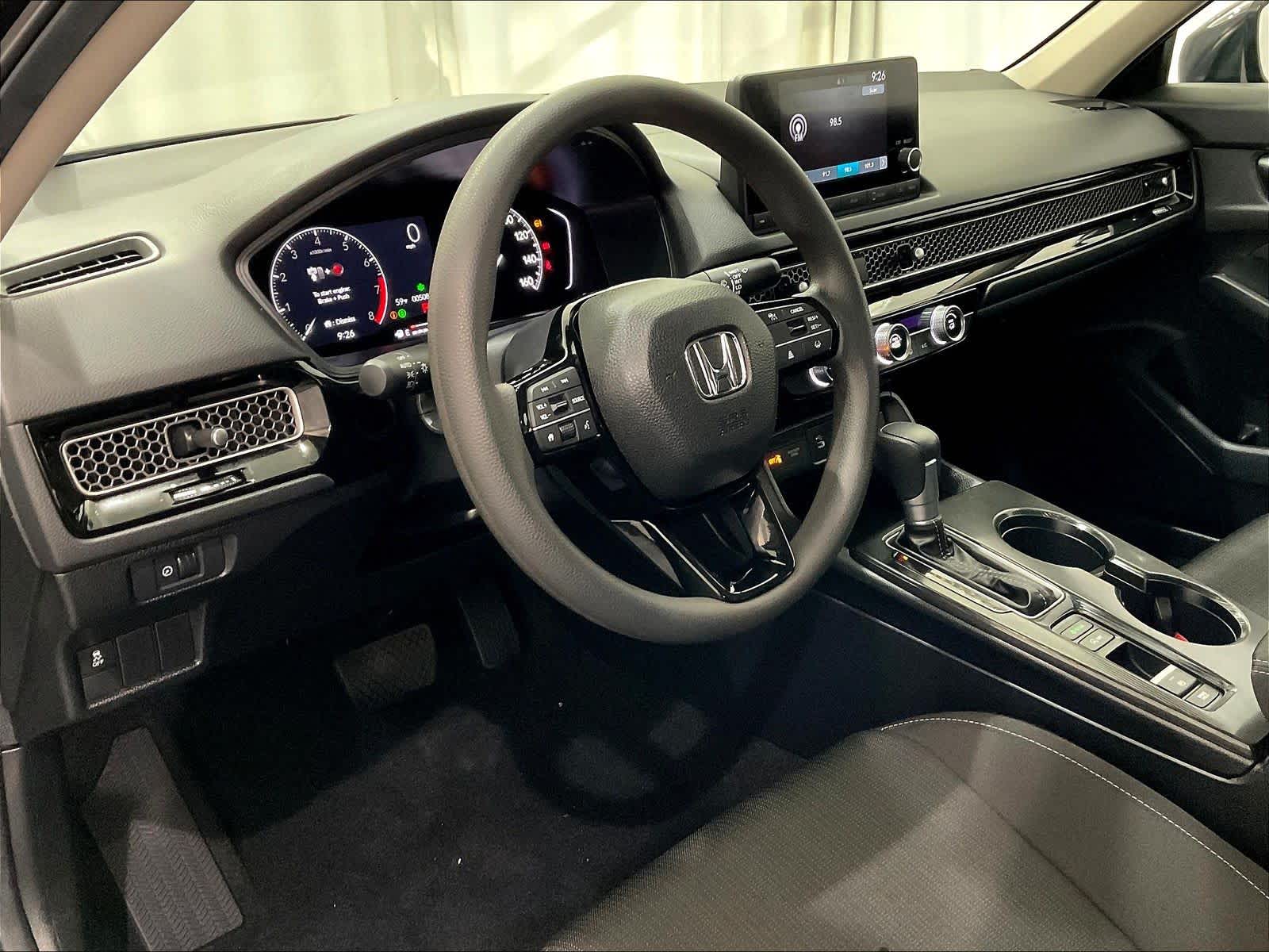 2025 Honda Civic LX - Photo 8