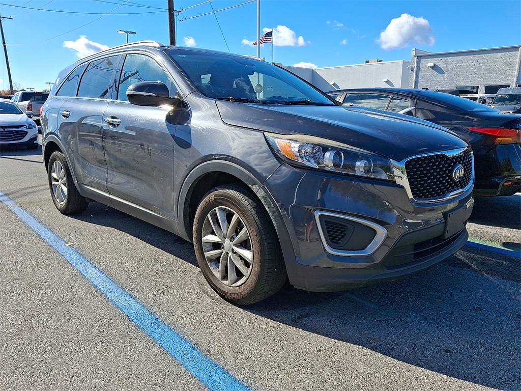 2018 Kia Sorento LX
