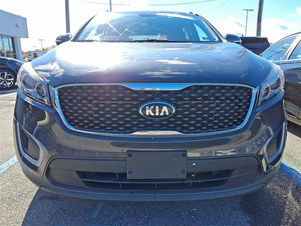 2018 Kia Sorento LX - Photo 2