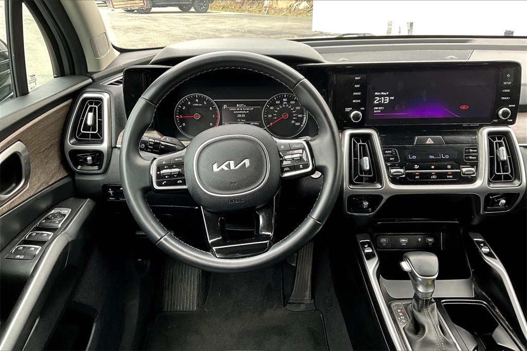 2022 Kia Sorento X-Line EX - Photo 18