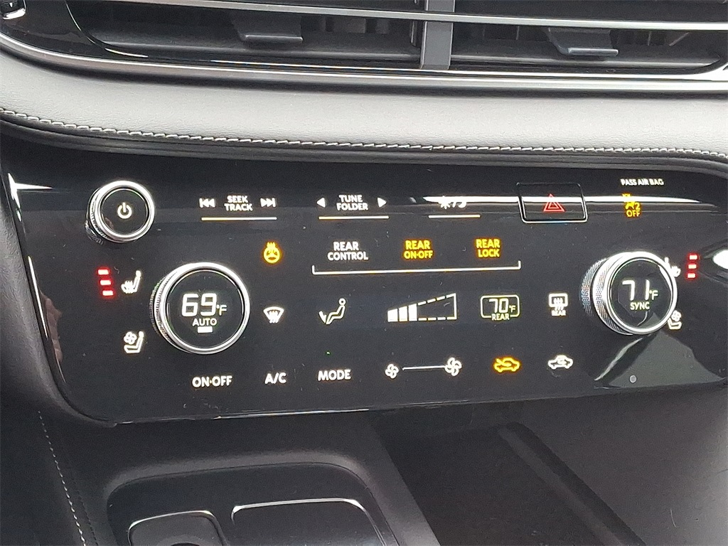 2026 INFINITI QX60 LUXE - Photo 13