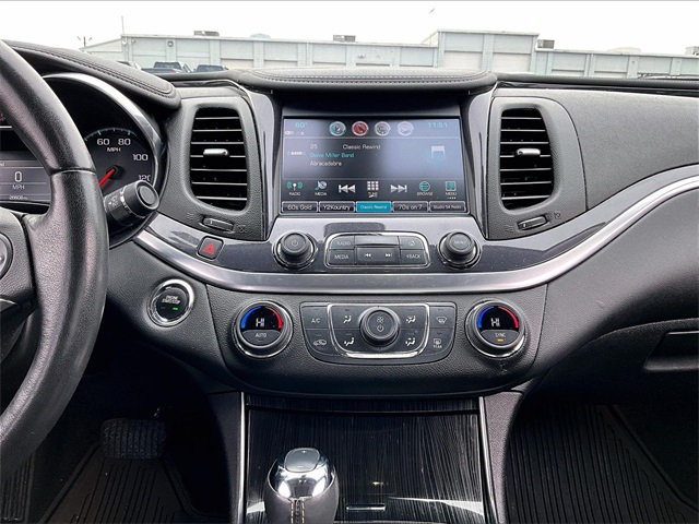 2019 Chevrolet Impala LT - Photo 17