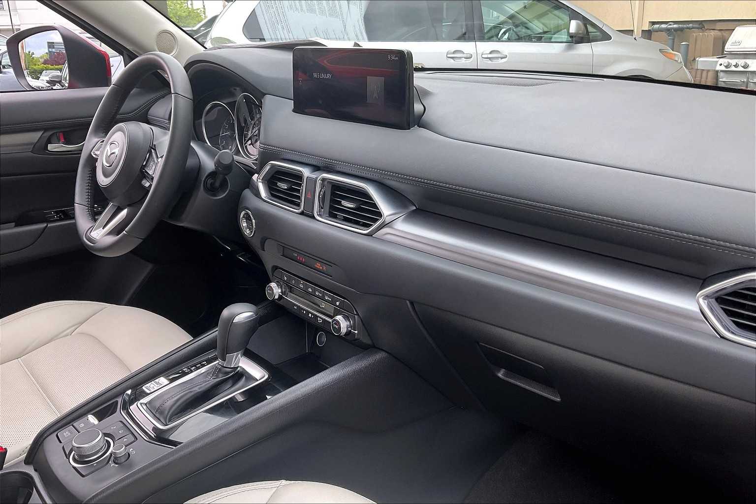 2025 Mazda CX-5 2.5 S Preferred Package - Photo 14