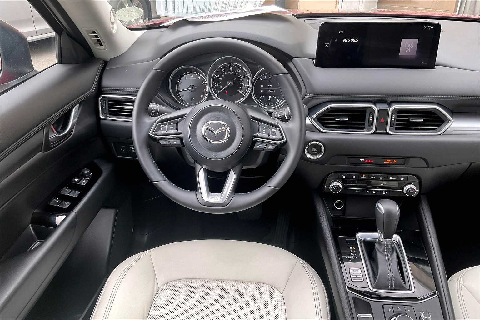 2025 Mazda CX-5 2.5 S Preferred Package - Photo 17
