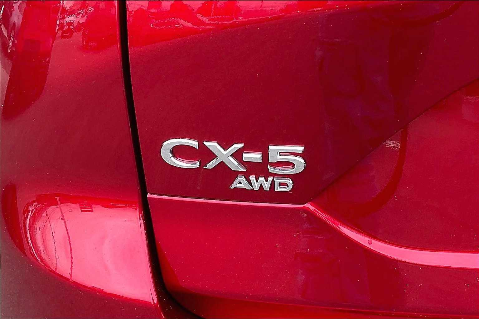 2025 Mazda CX-5 2.5 S Preferred Package - Photo 28