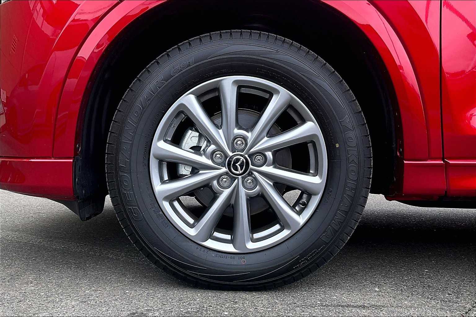 2025 Mazda CX-5 2.5 S Preferred Package - Photo 7
