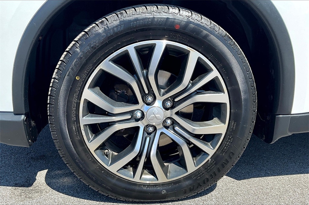 2016 Mitsubishi Outlander GT - Photo 7