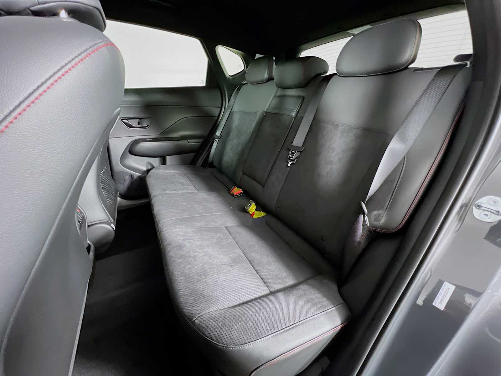 2025 Hyundai Kona N Line S - Photo 13