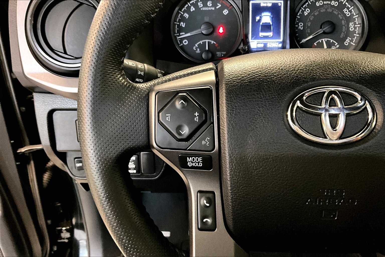 2022 Toyota Tacoma TRD Sport - Photo 23