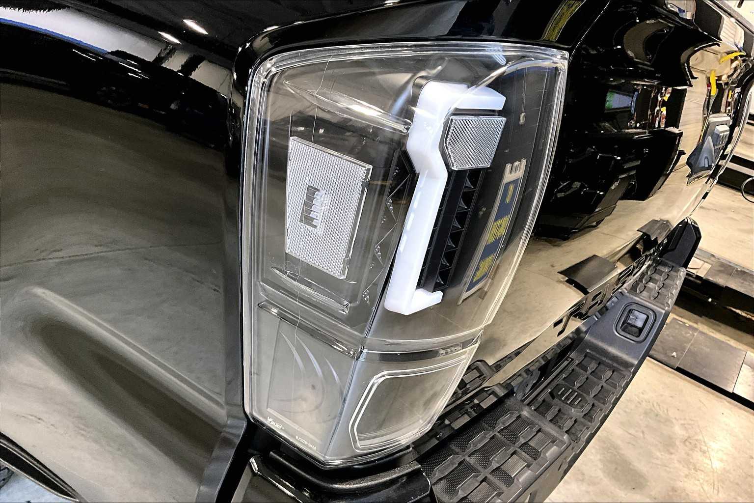 2022 Toyota Tacoma TRD Sport - Photo 34
