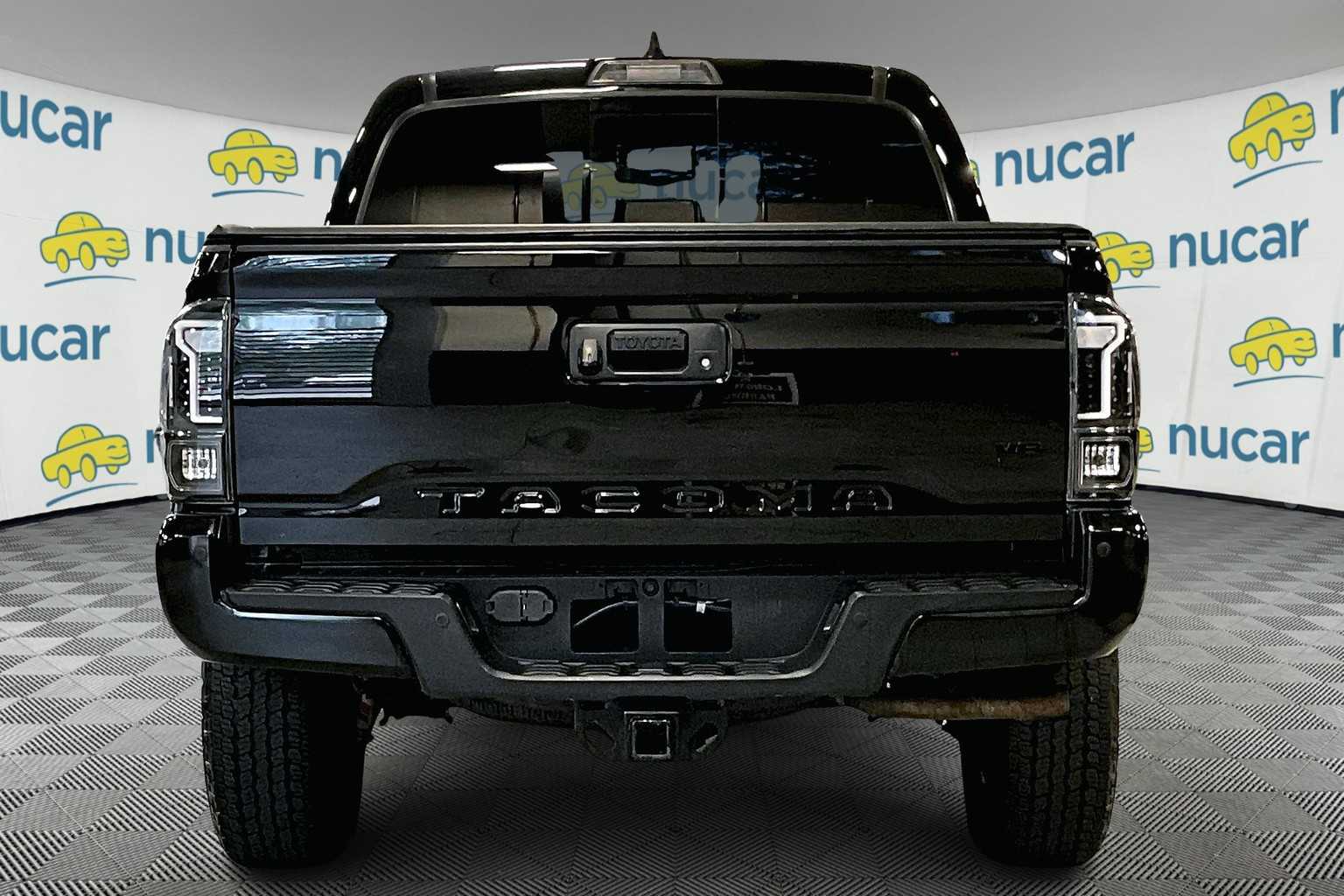 2022 Toyota Tacoma TRD Sport - Photo 5