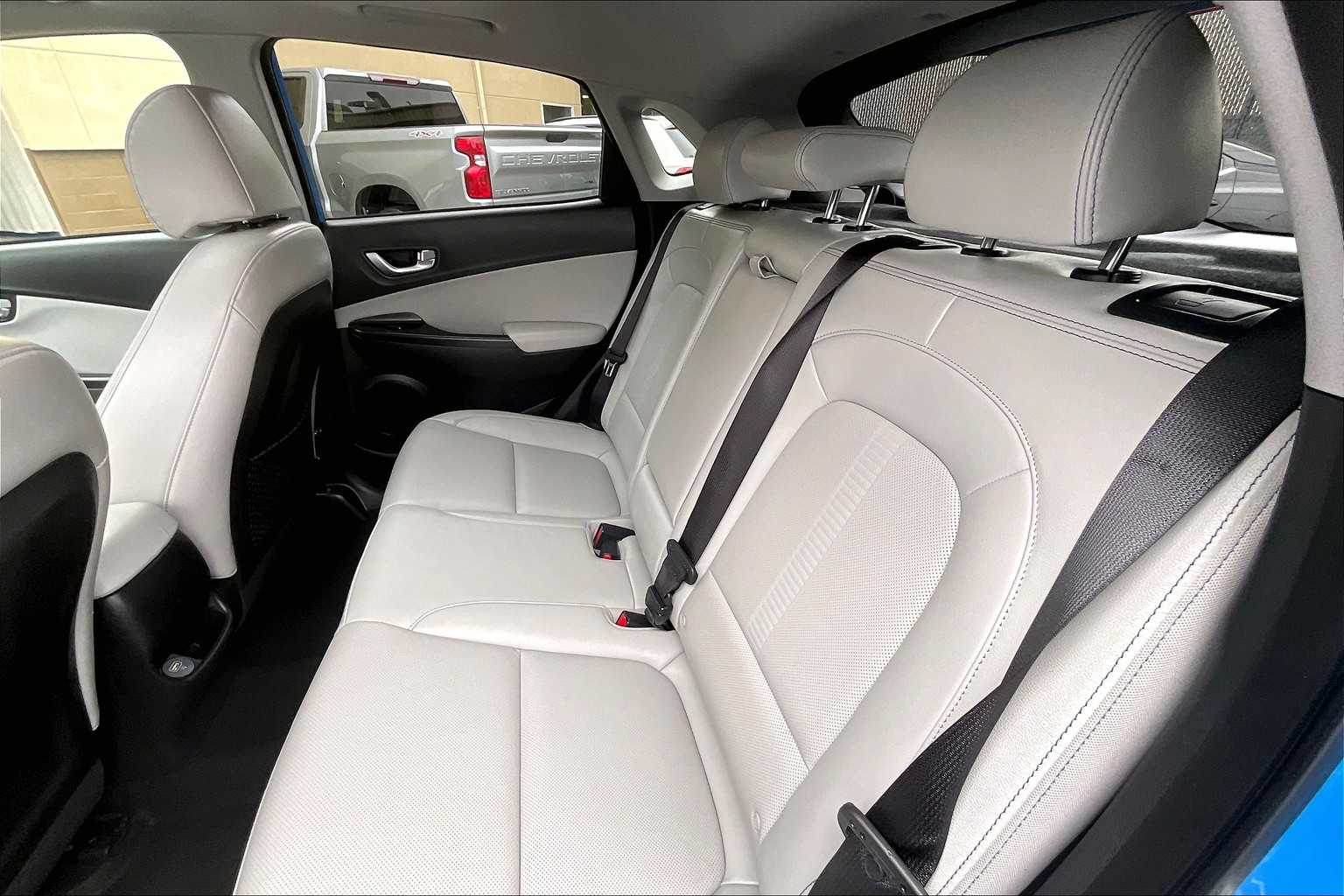 2022 Hyundai Kona Electric Limited - Photo 15