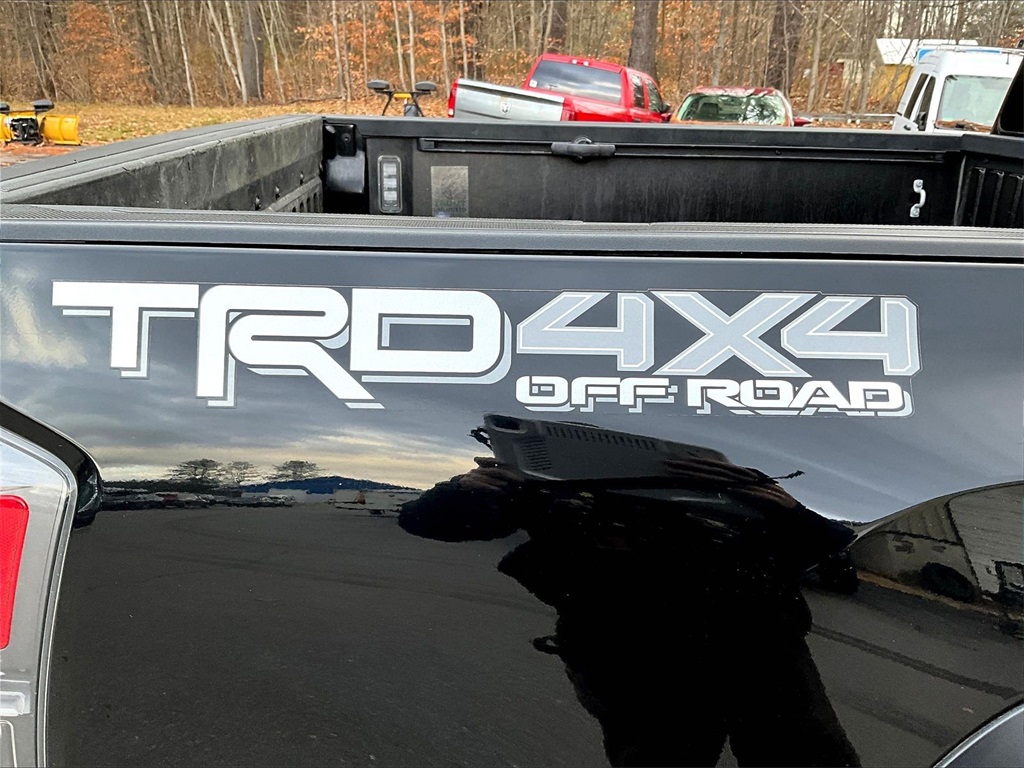 2021 Toyota Tacoma SR5 - Photo 28