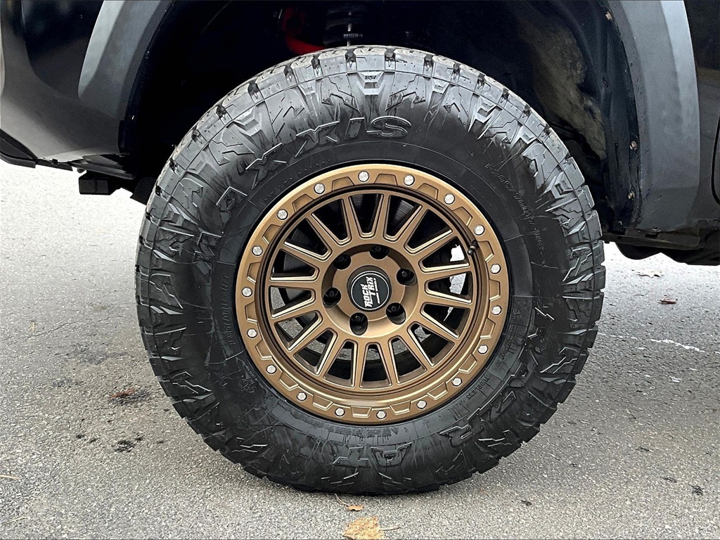 2021 Toyota Tacoma SR5 - Photo 7