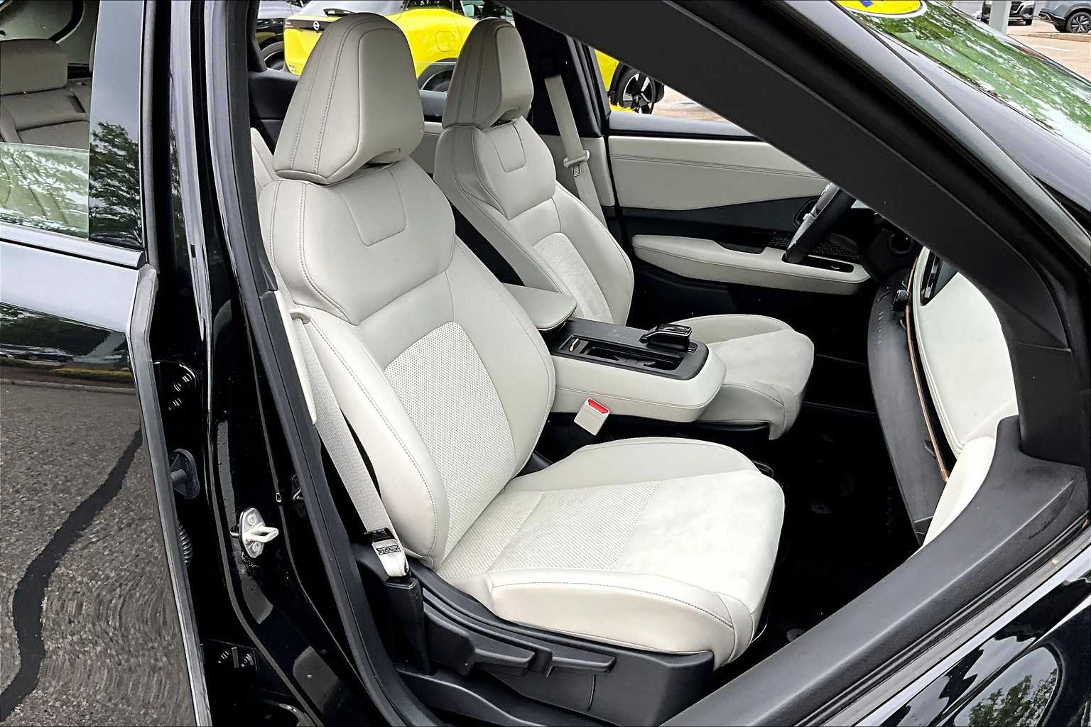 2023 Nissan Ariya ENGAGE+ - Photo 11