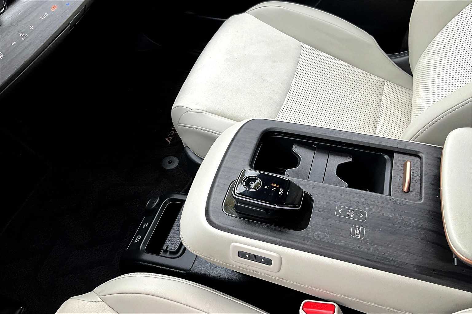 2023 Nissan Ariya ENGAGE+ - Photo 20