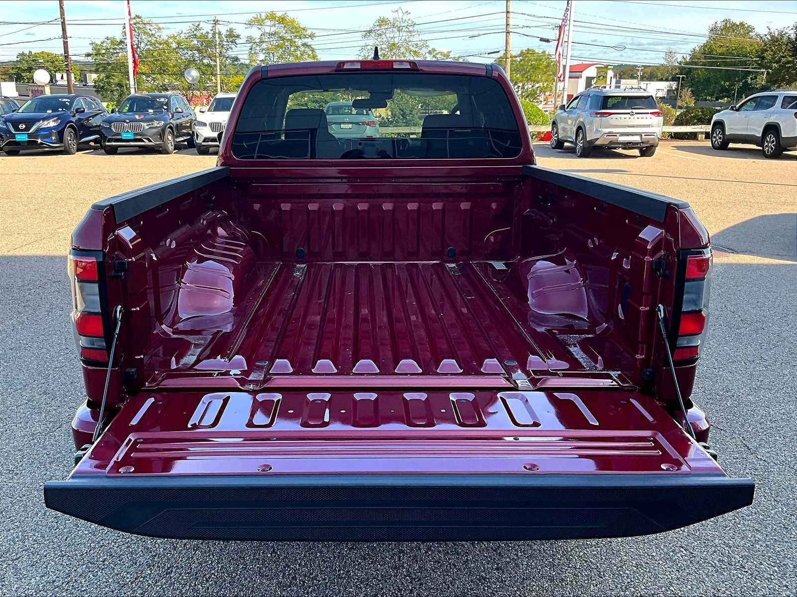 2025 Nissan Frontier SV - Photo 23