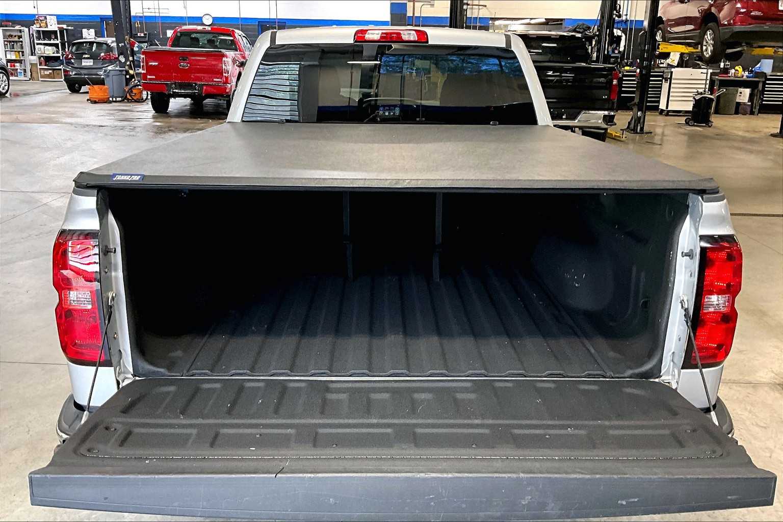 2016 Chevrolet Silverado 1500 LT - Photo 32