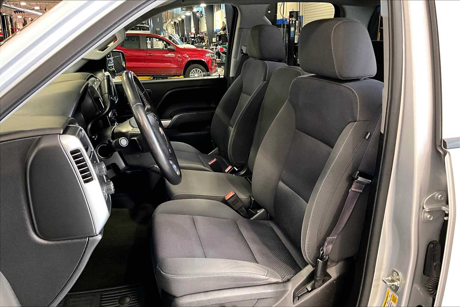2016 Chevrolet Silverado 1500 LT - Photo 10