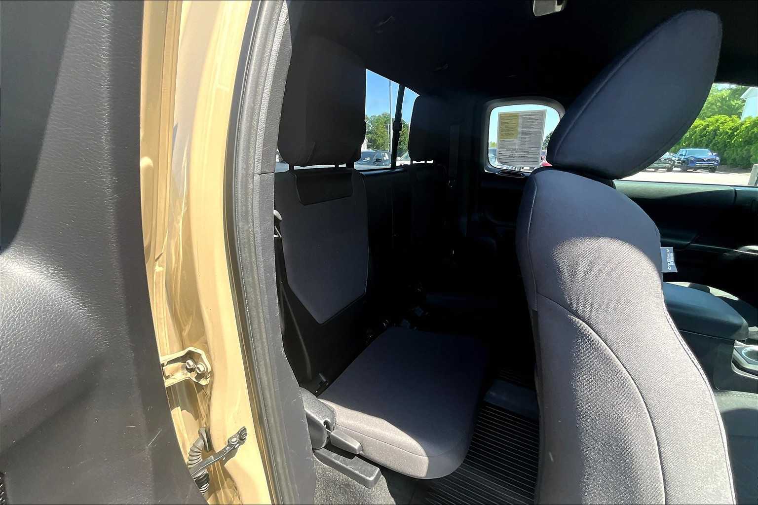2017 Toyota Tacoma TRD Sport - Photo 16