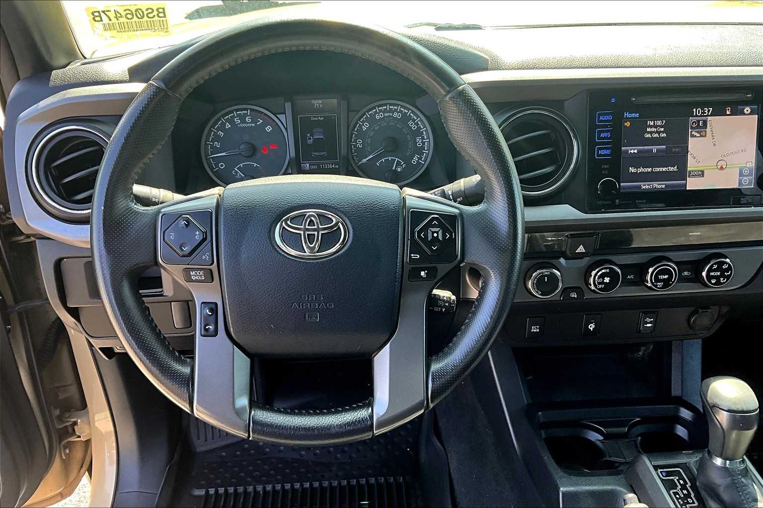 2017 Toyota Tacoma TRD Sport - Photo 17