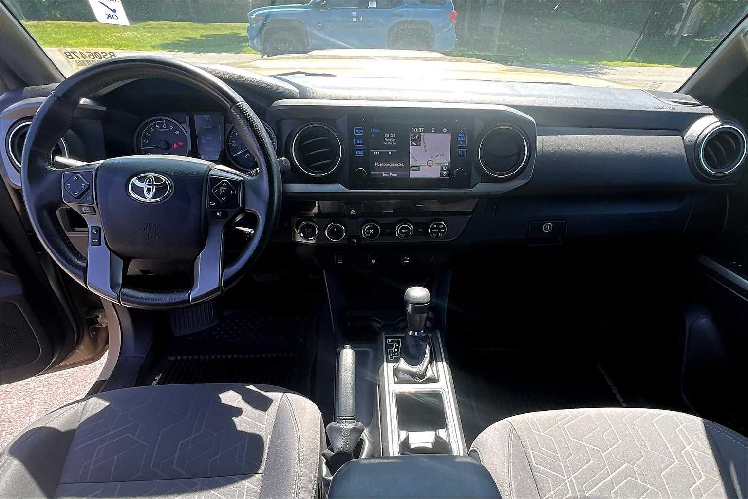 2017 Toyota Tacoma TRD Sport - Photo 21